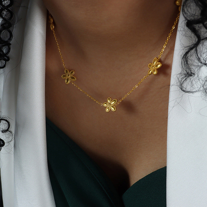 ALL NECKLACES