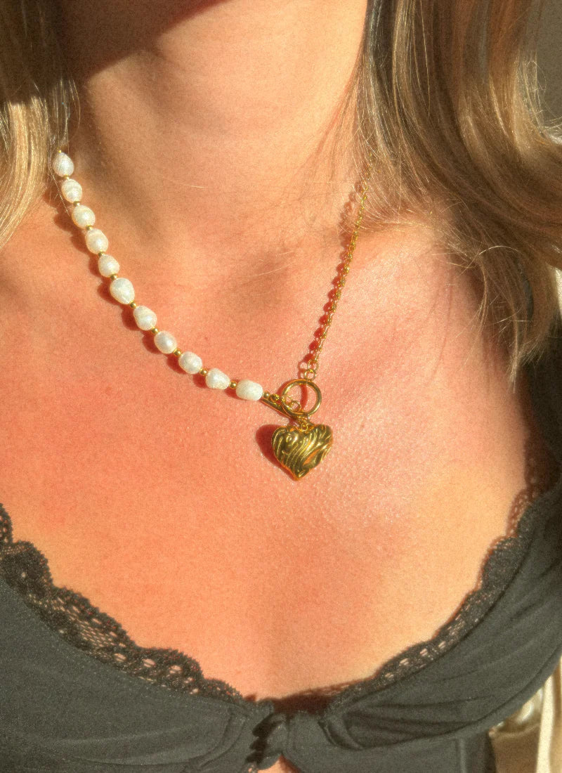 ALL NECKLACES
