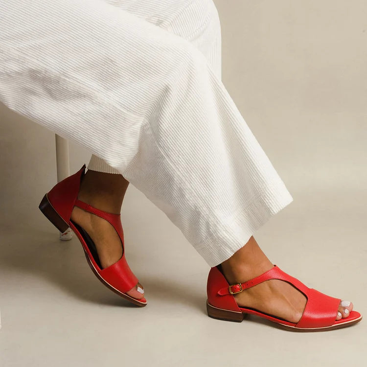Women's Flat Sandals with Adjustable Straps and Cushioned Insole
