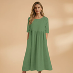 Women's Dress with Short Sleeves and Round Neckline