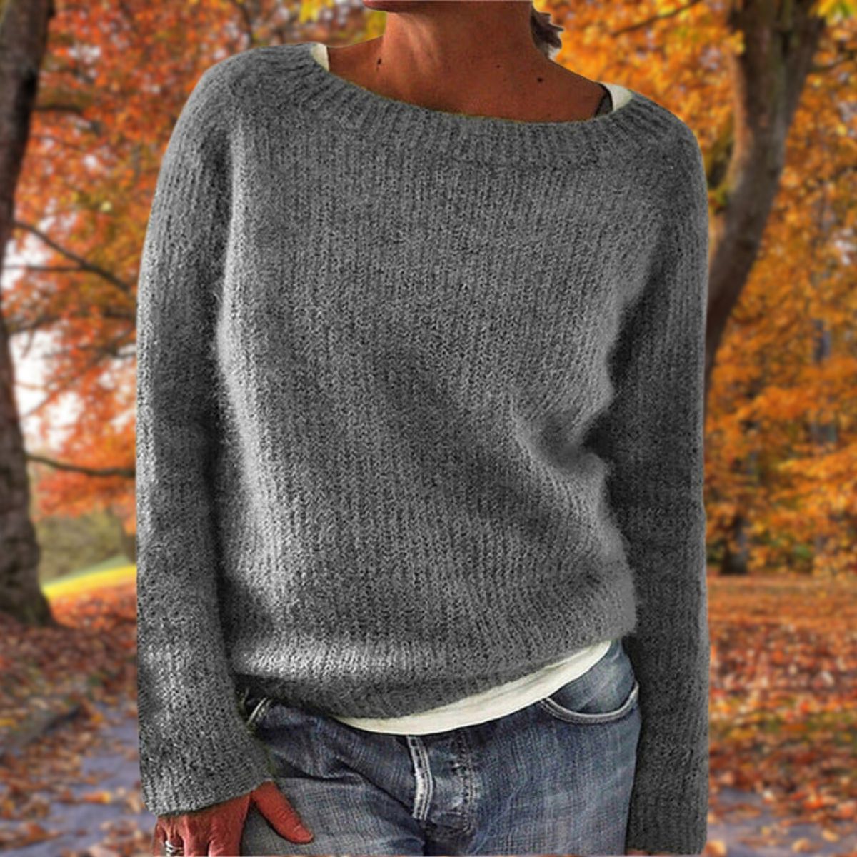 Women’s Classic Merino Wool Sweater Elegant Timeless Warm Knitwear for Autumn and Winter Comfort
