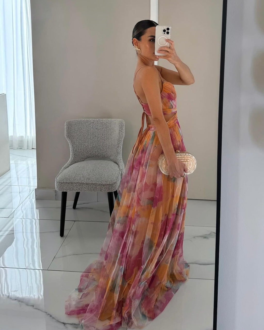 Women's Maxi dress multicolor with thin straps flowy V-neckline