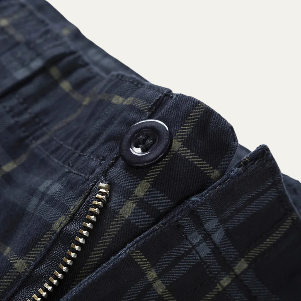Glenn | Men's Multi Pocket Plaid Cargo Shorts