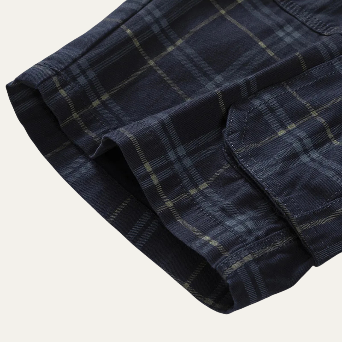 Glenn | Men's Multi Pocket Plaid Cargo Shorts