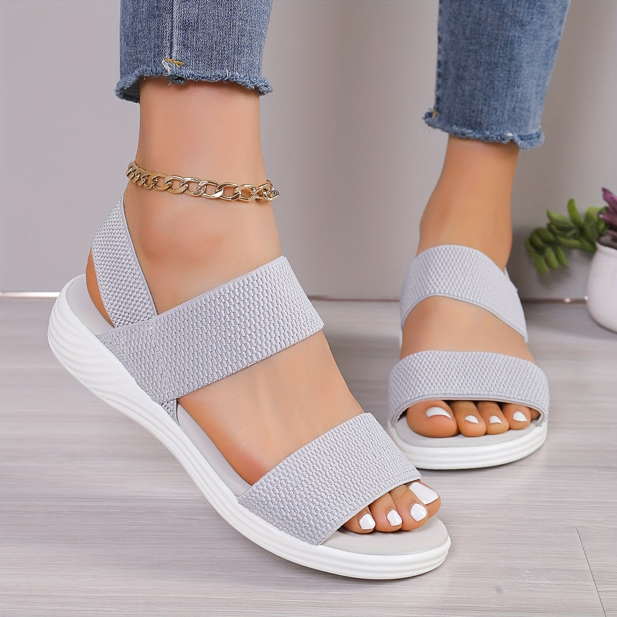 Women's Sandals with Adjustable Straps and Cushioned Footbed