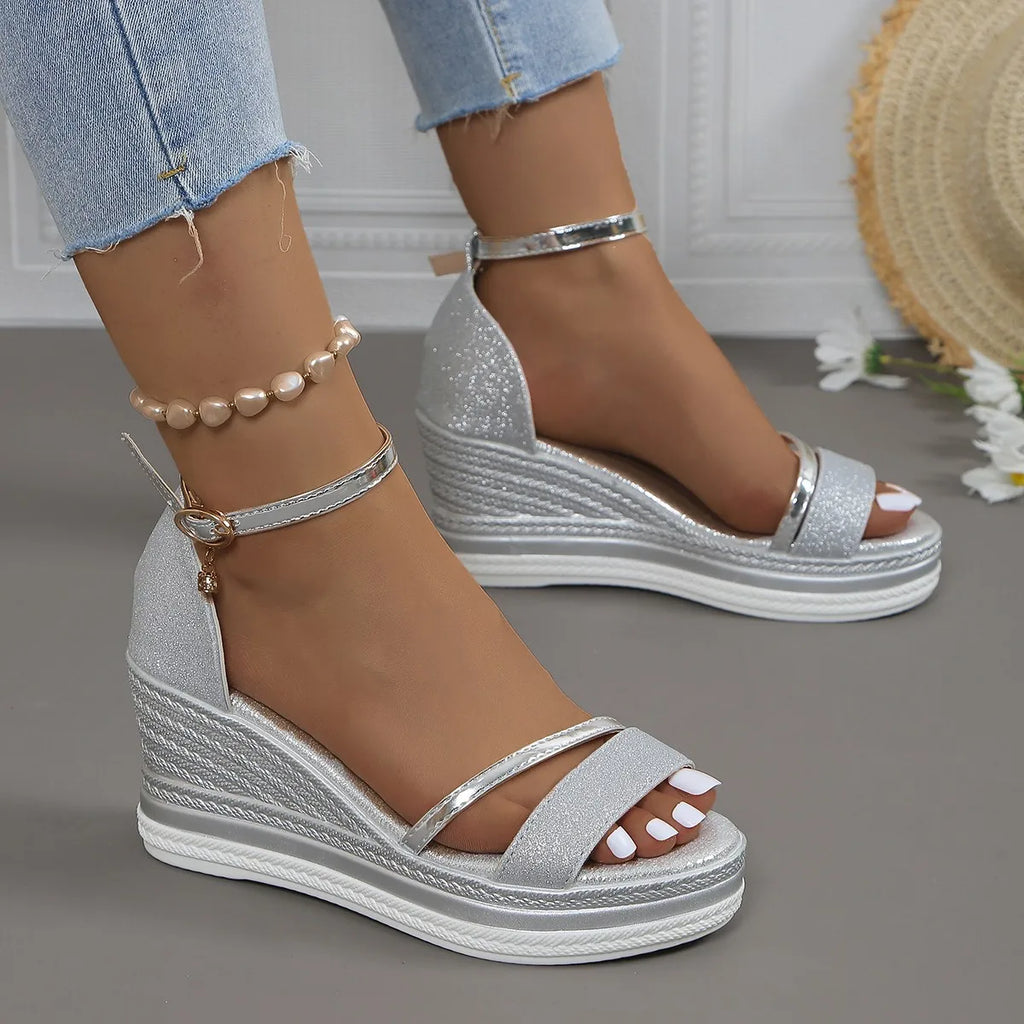 Women's Cushioned Sandals with Adjustable Straps and Arch Support