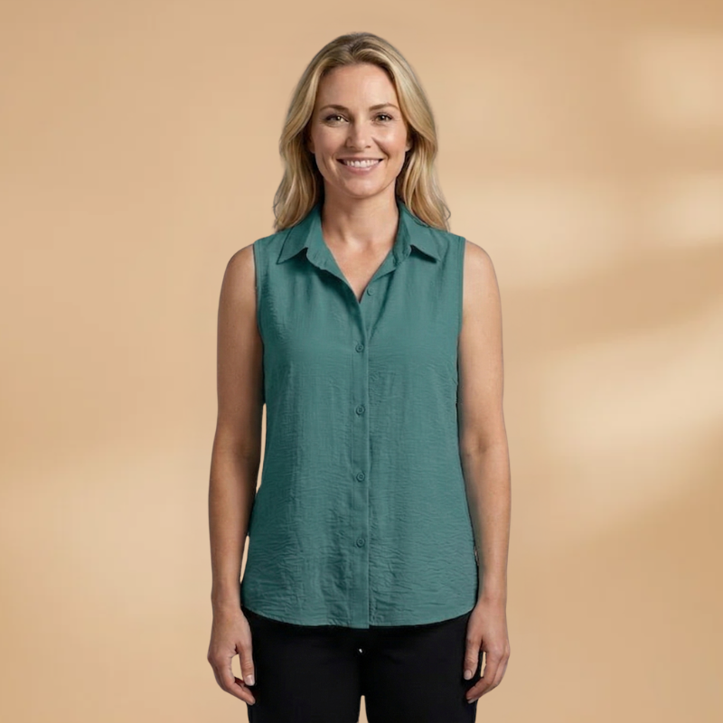 Women's Blouse with Collar and Button Closure