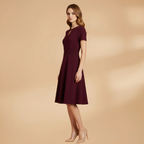 Women's Dress with Contrasting Lace and Accentuated Waist