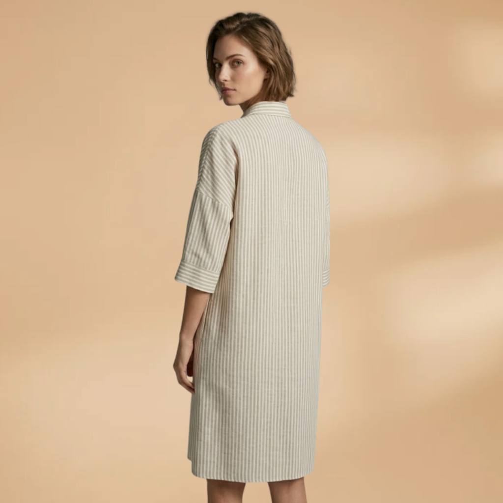 Women's Dress with striped surface and short sleeves