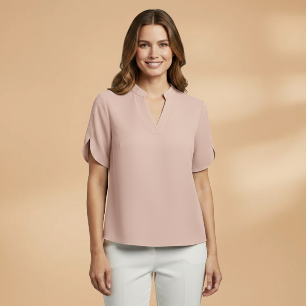 Women's Lightweight Blouse with Soft Fabric and Elegant Fit