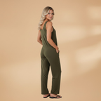 Women's Sleeveless Jumpsuit with Wide Legs and Side Pockets