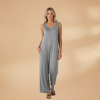 Women's Sleeveless Jumpsuit with Wide Legs and Side Pockets