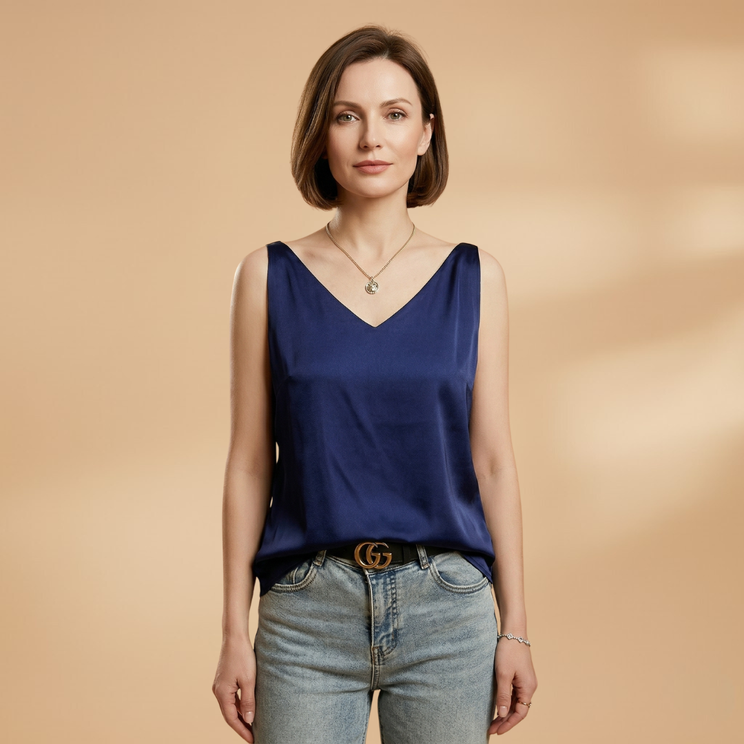Women's Tank Top with Sleeveless Cut and Round Neckline