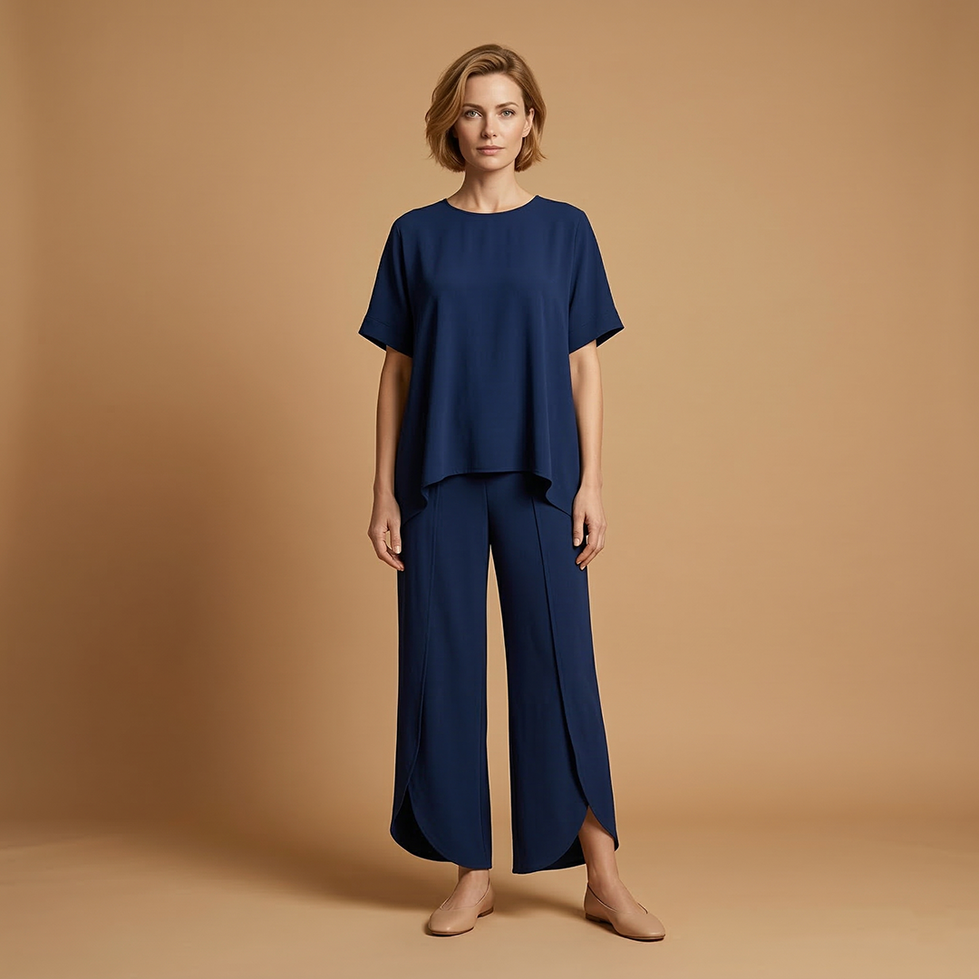 Women's Two-Piece Set with Short Sleeves
