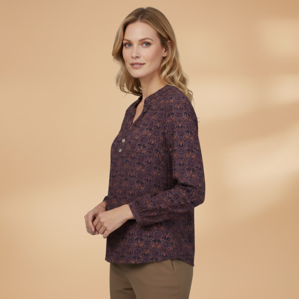 Women’s Blouse with Vintage Print and Long Sleeves