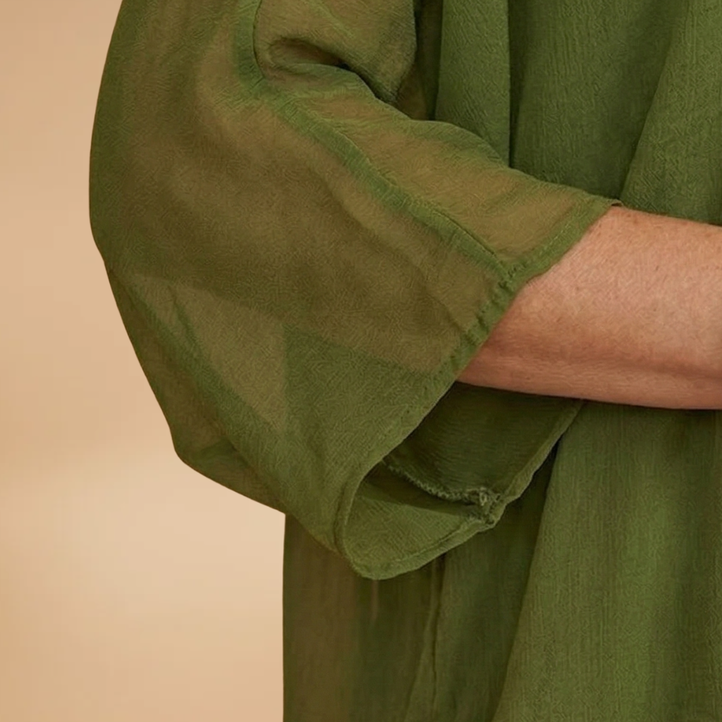Women's Dress with smocked sleeves and a maxi length