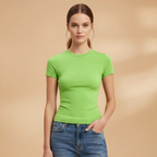 Women's Fitted T-Shirt with Round Neckline for Everyday Wear