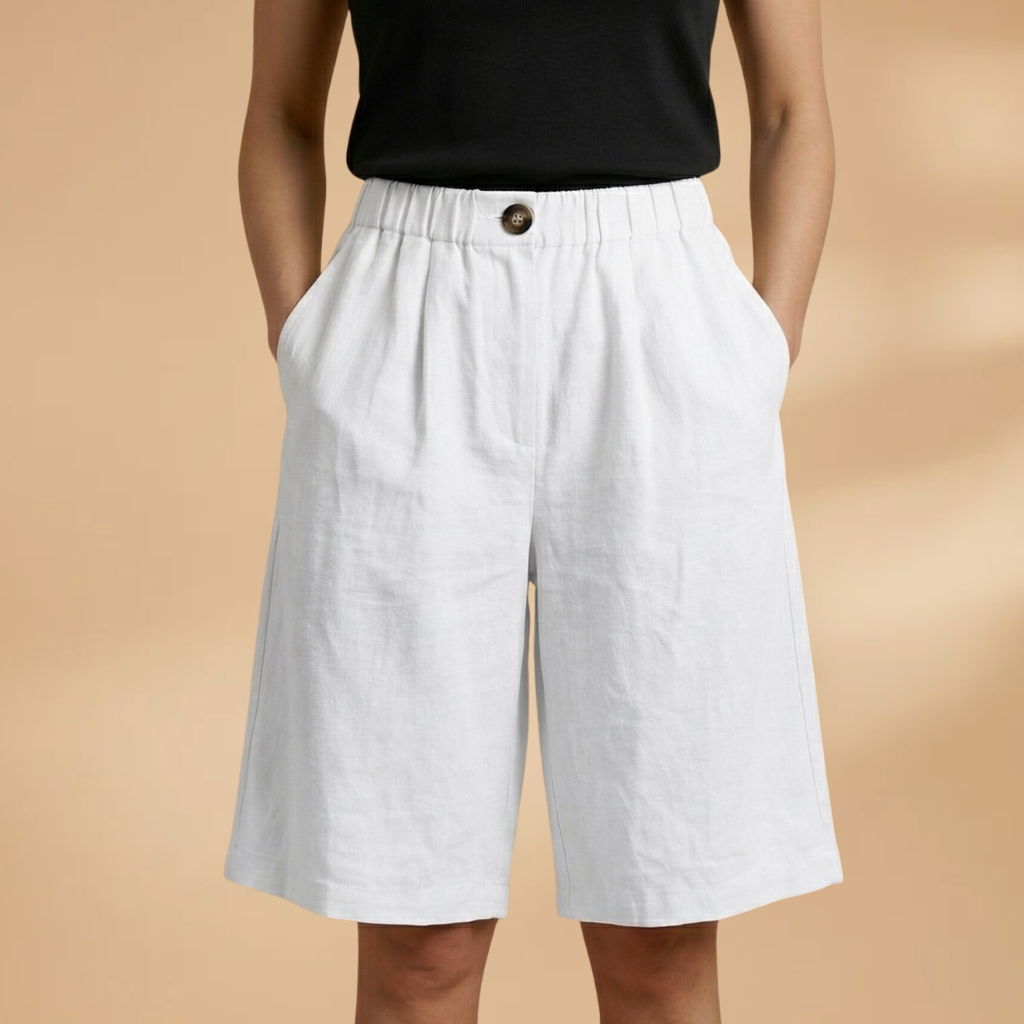 Women's Shorts with Elasticated Waistband and Tapered Legs