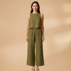 Women's Two-Piece Set with Sleeveless Top and Wide Trousers