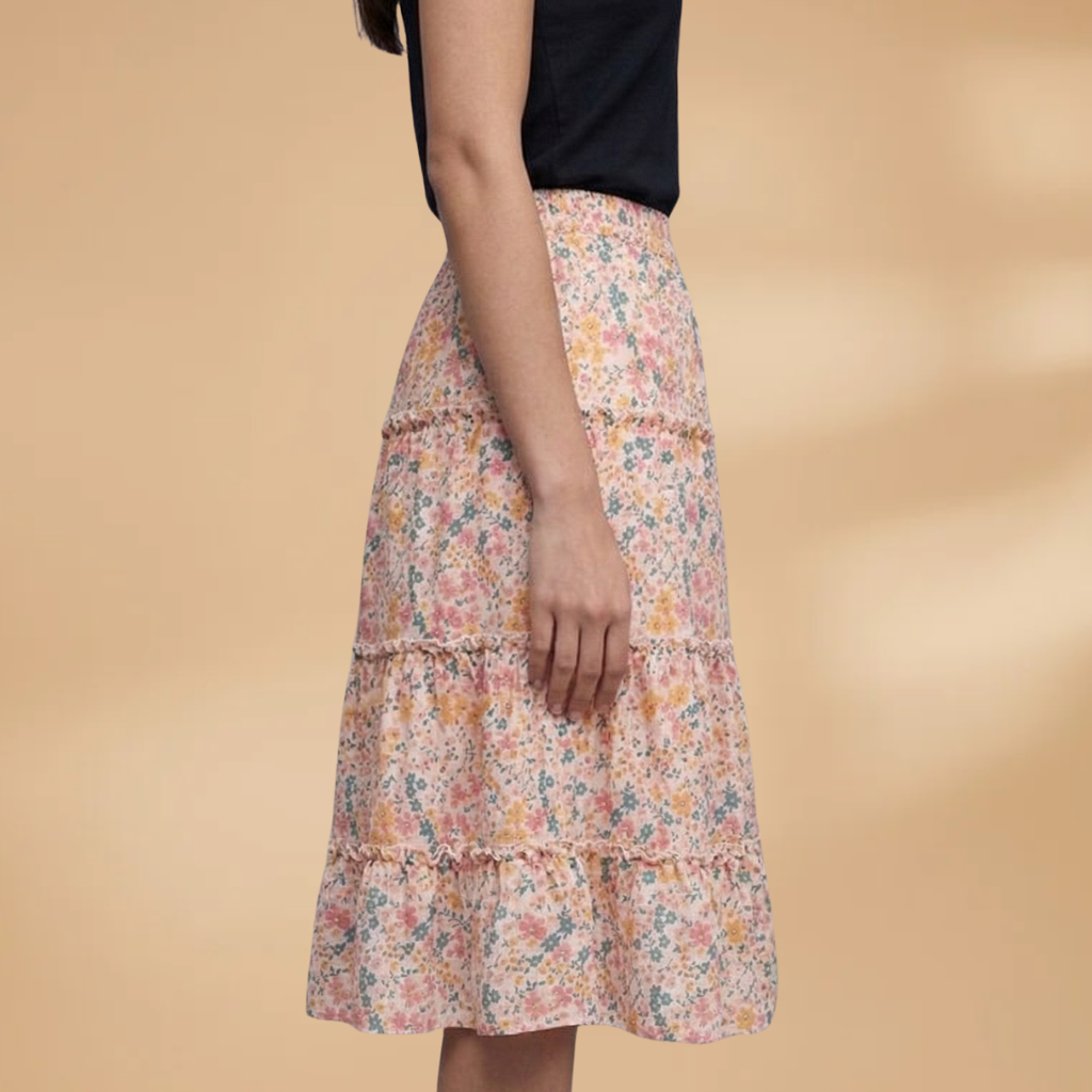 Women's Voluminous Skirt with Floral Design and Frilled Hem