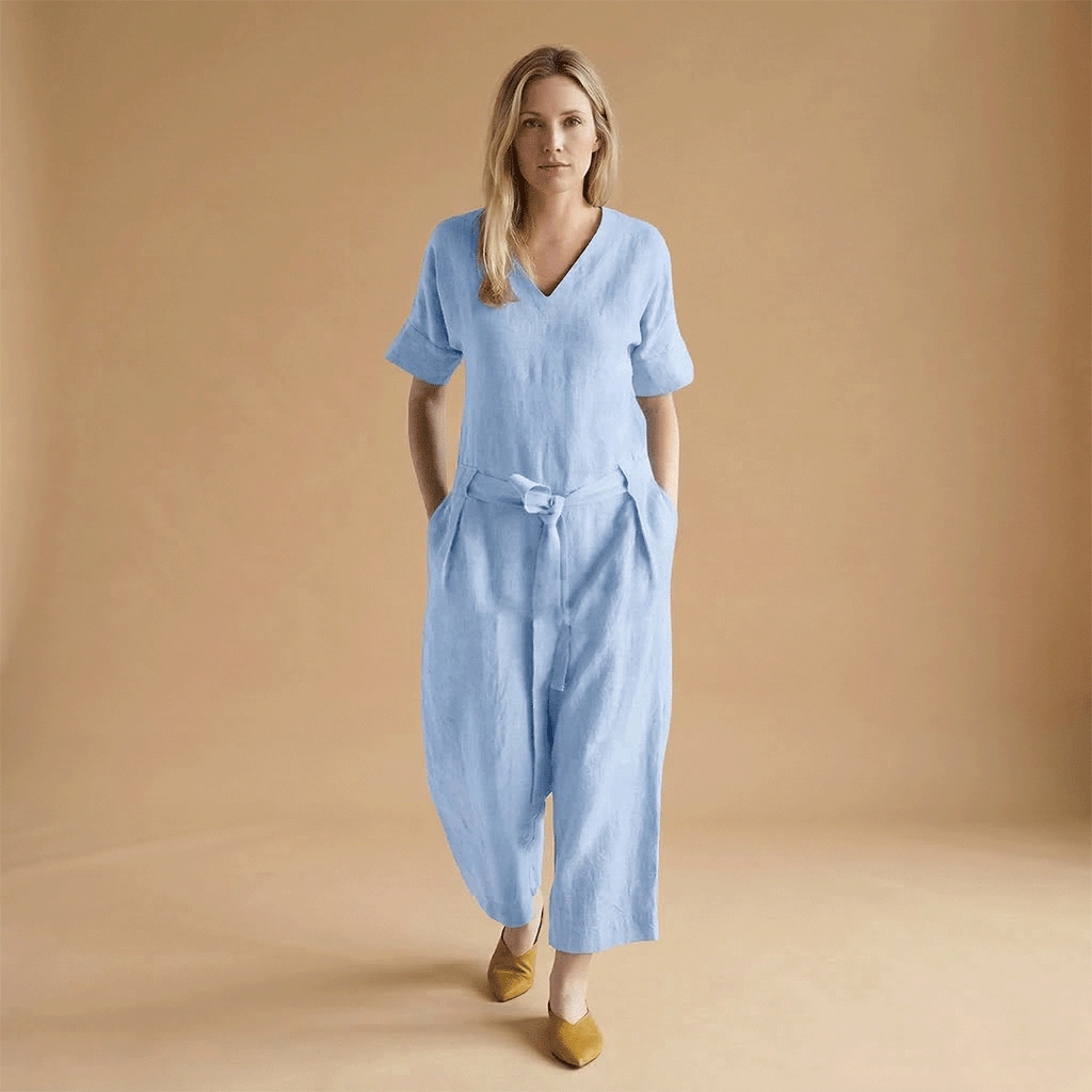 Women's short-sleeved jumpsuit with a V-neckline