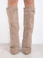 Women's suede boots with metallic details