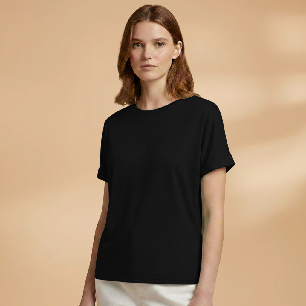 Women's Oversized T-Shirt with Round Neck and Short Sleeves