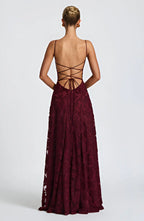 Women's Maxi dress with thin straps and floral patterns