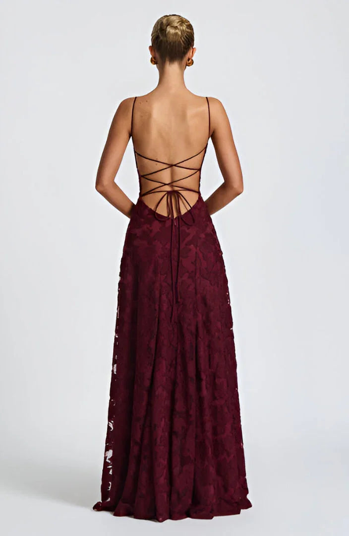 Women's Maxi dress with thin straps and floral patterns