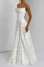 Women's Maxi dress with thin straps and floral patterns