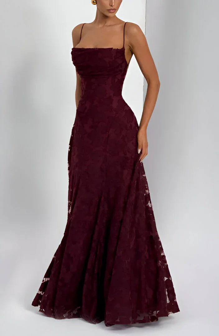 Women's Maxi dress with thin straps and floral patterns