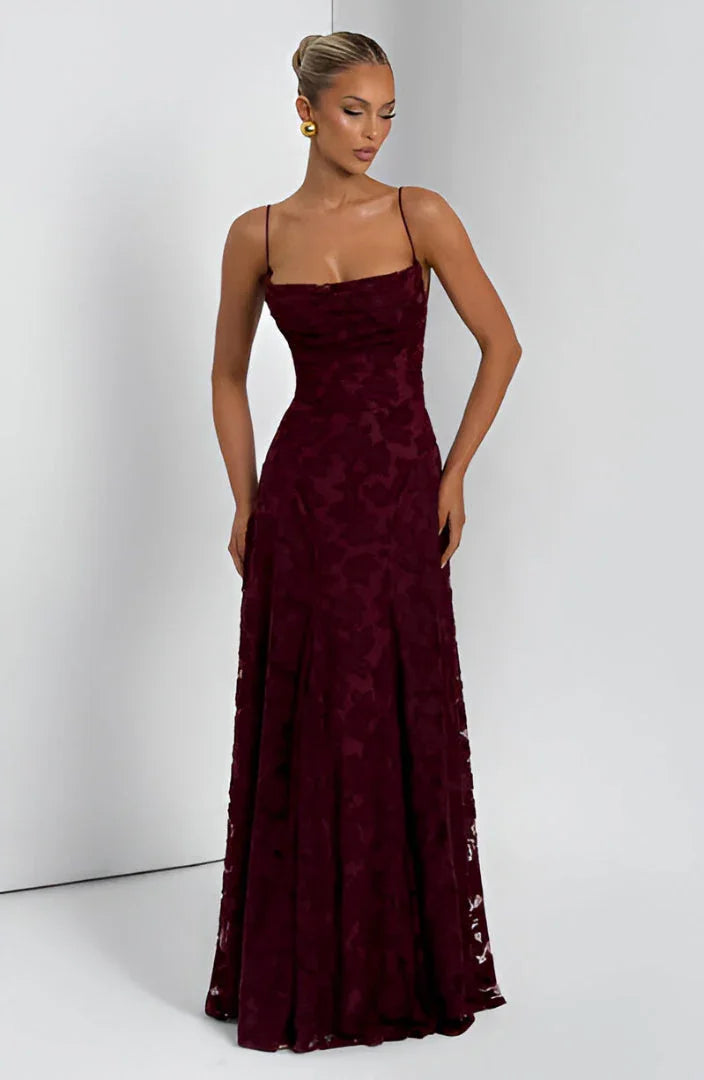 Women's Maxi dress with thin straps and floral patterns